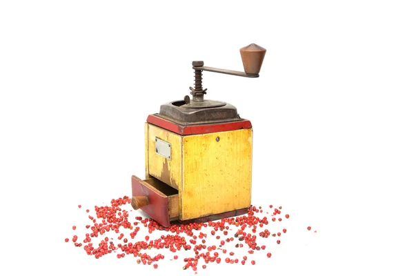 Red pepper with old pepper mill — Stock Photo, Image