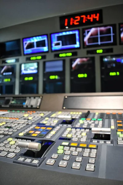 Equipo Sala Control Para Producción Televisión —  Fotos de Stock