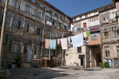 Eski konut ev