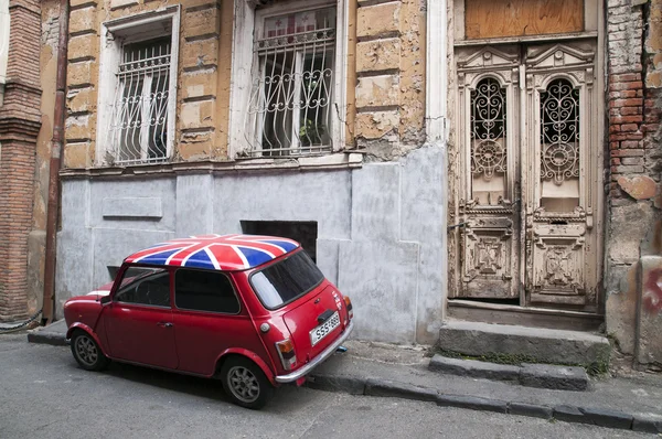 Kırmızı Mini Cooper.