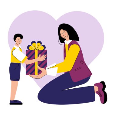 Lezzetli dolgulu mavi ve turuncu doğum günü pastası. Doğum günü şapkaları, mumlar ve kalpli pasta. Süslü tatlı pasta, beyaz üzerine izole edilmiş..