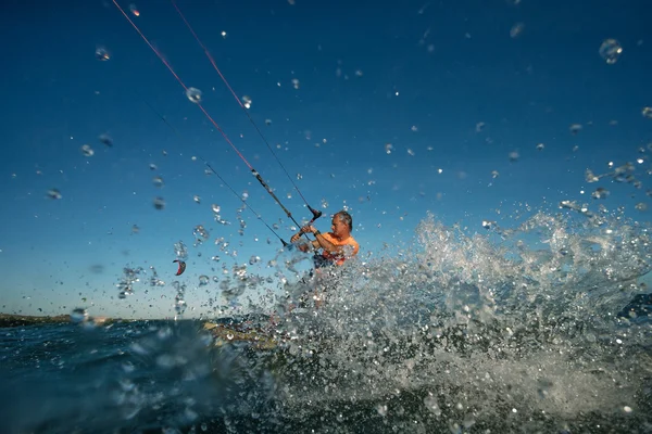 Kitesurf freestyle muž — Stock fotografie