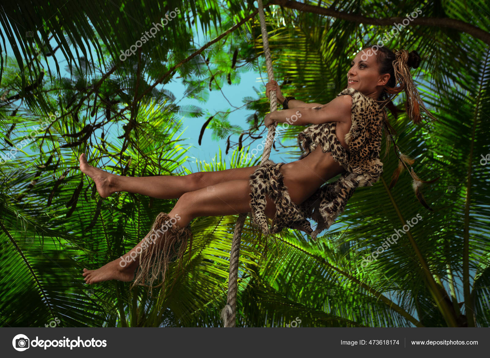 Tarzanning yalangoch fotosuratlari Tarzanning yalangoch fotosuratlari