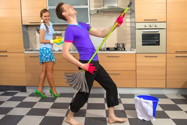 Funny couple on kitchen — Stock Photo, Image