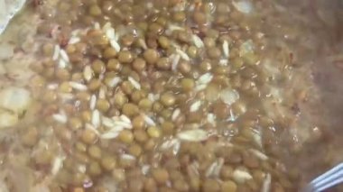 Makro mercimek. Ev yapımı vejetaryen yemekleri..