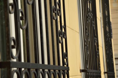 Siyah Pencere çubukları