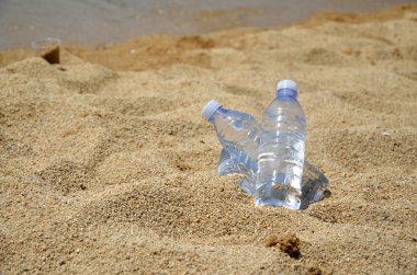 içme suyu şişeleri