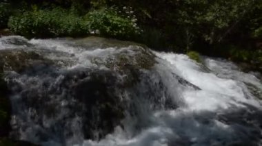 Overfall üzerinde kaydırma