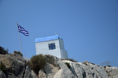 Yunan Şapel ve bayrak