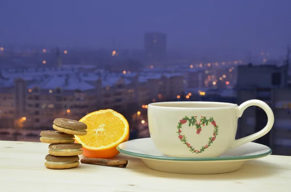 WintryTea and Cookies — Stock Photo, Image