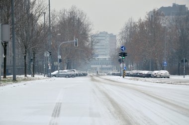 Kışın şehir sokakları