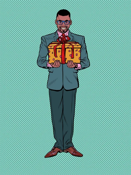 Geschenkkarton mit roter Schleife auf Pop-Art-Hintergrund. Ein schwarzer Mann im Anzug. Eine Urlaubsüberraschung, ein Kauf. Weihnachten, Geburtstag oder Hochzeit — Stockvektor