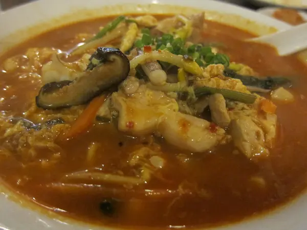 Caril de frutos do mar macarrão laksa — Fotografia de Stock