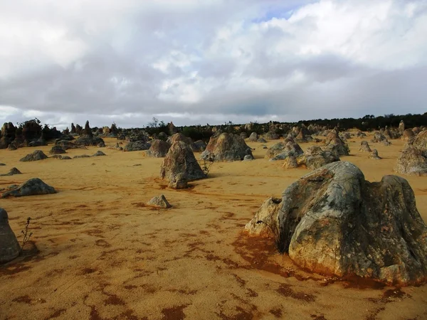 石峰在 Nambung 国家公园 — 图库照片