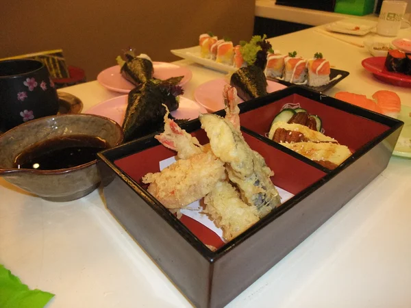 Sushi en Tempura — Stockfoto