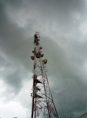 Bir asma köprü yürüyüş