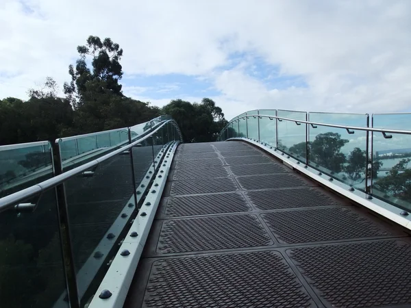 Un ponte sospeso a piedi — Foto Stock