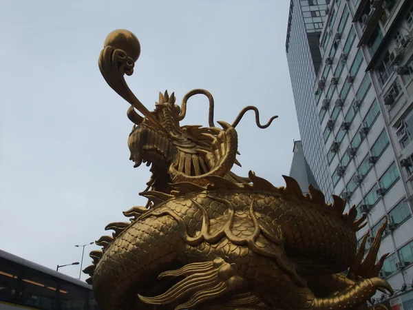 Gold chinese dragon — Stock Photo, Image