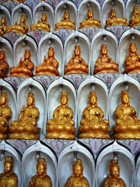 Kuan Yin statues — Stock Photo, Image