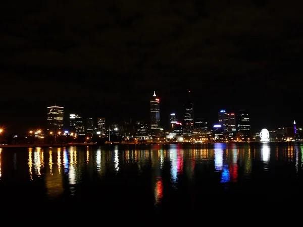 Perth skyline Royaltyfria Stockfoton