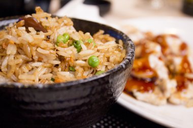 Çin pirinç. Çiğ gıda.