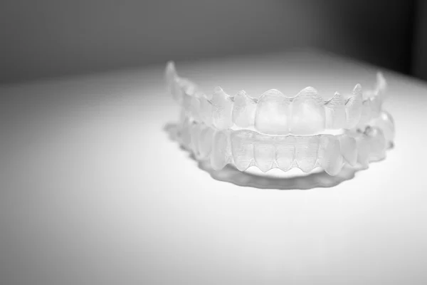 Aligners plastik diş teli görünmeyen diş diş parantez diş 