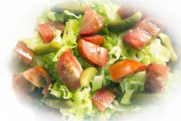 Salade Laitue Avec Tomates Cornichons Produits Alimentaires Bruts — Photo