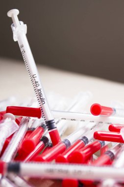 İnsülin enjekte etmek için şırınga seti. Kimse yok.