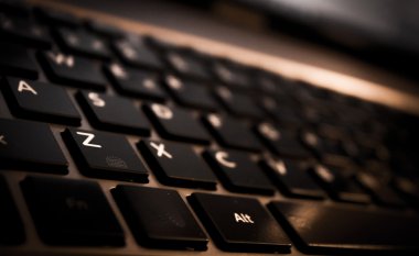 Dizüstü bilgisayar klavyesi