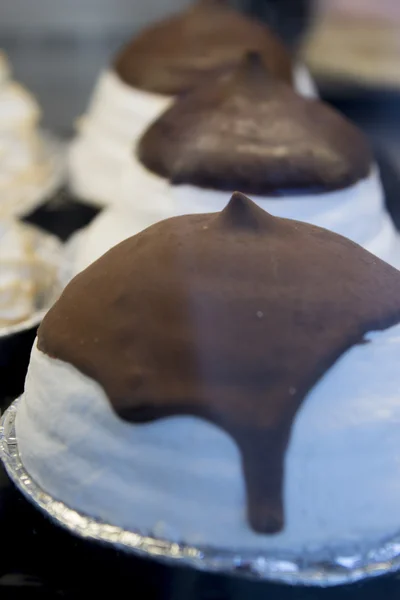 Bezy pokryta czekolady — Zdjęcie stockowe
