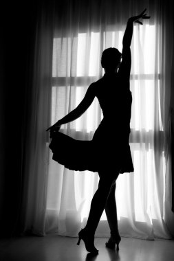 Silhouette of dancer girl