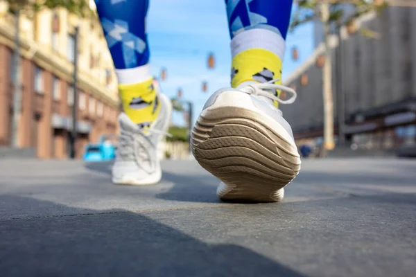 Nahaufnahme von Laufschuhen. Gesunder Lebensstil und Sportkonzept. — Stockfoto