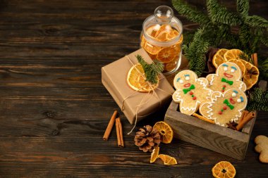 Ev yapımı zencefilli kurabiye. Noel ve Yeni Yıl kompozisyonu.