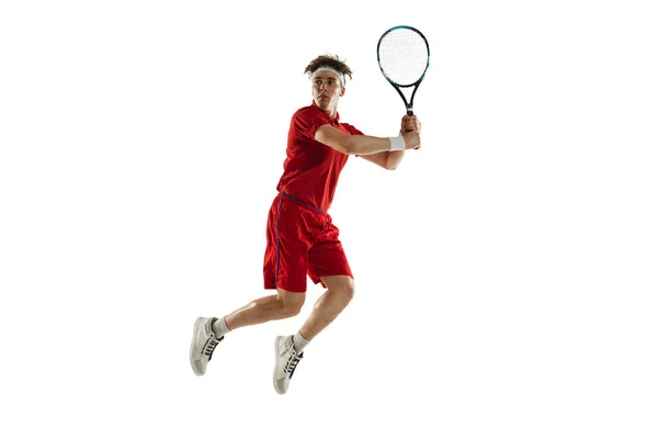 白人男性の肖像,白い背景に隔離されたプロのテニス選手. — ストック写真