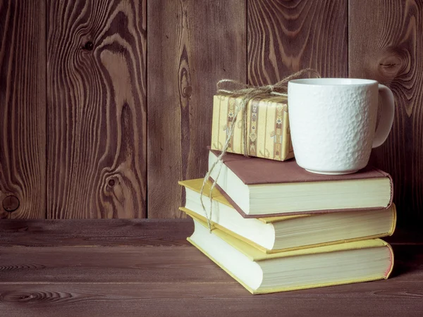 Books lying on the table — Stock Photo, Image