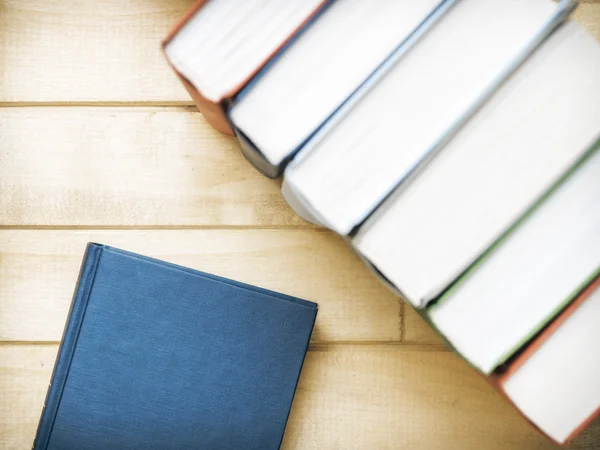 Books standing on the table — Stock Photo, Image