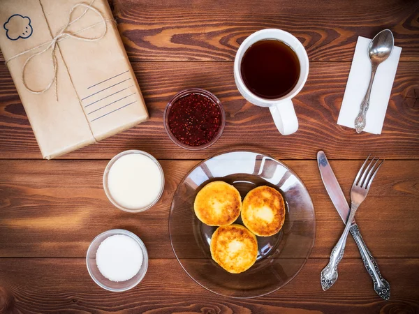 식탁 위에 놓인 아침 식사 — 스톡 사진
