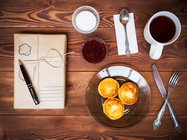 Сніданок на столі — стокове фото