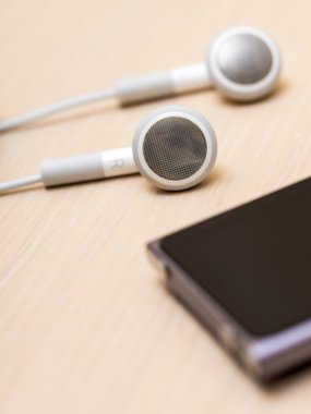 kulaklık ve mp3 çalar