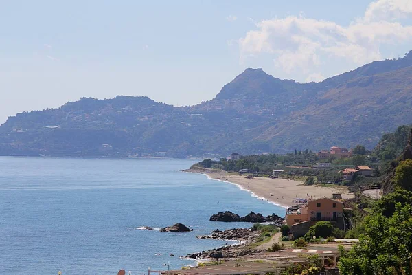Mar Baía Com Costa Praias Casas Beira Mar Sicília Rochas — Fotografia de Stock