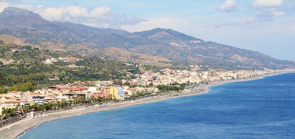 Zee Baai Met Kust Stranden Huizen Aan Kust Sicilië Bergen — Stockfoto