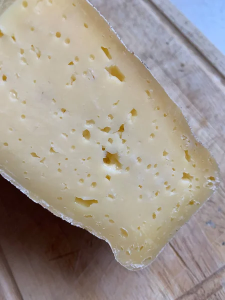 Fromage Fromage Fait Maison Fromage Longue Maturation Avec Trous Sur — Photo