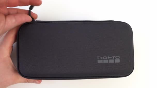 새로운 GoPro Hero 9. 벌목꾼, 블로거, 극한 스포츠용 액션 카메라. — 비디오