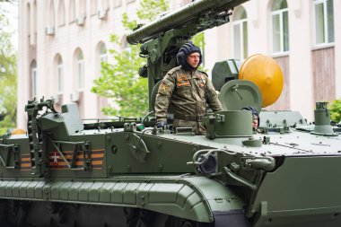 Kasımpatı tanksavar sistemi şehrin sokaklarını geziyor.. 