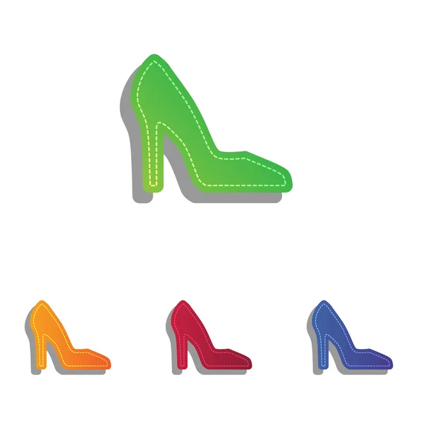 Um sapato de mulher. Conjunto de ícones apliques coloridos . — Vetor de Stock