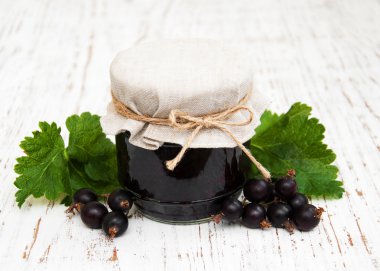 blackcurrants reçel çilek ile