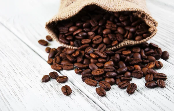 Påse med kaffebönor — Stockfoto