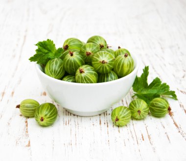 bektaşi yaprakları ile