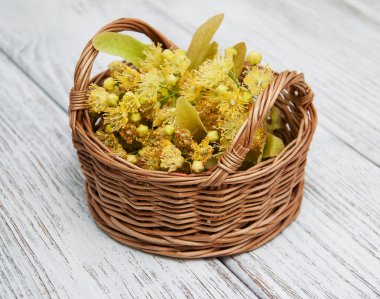 kireç çiçekli sepet