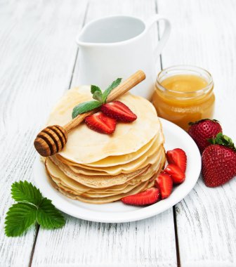 çilek ile Pancakes